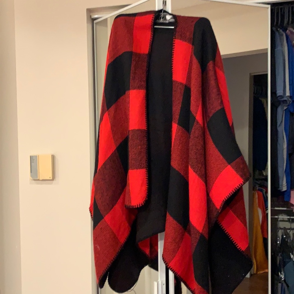 Buffalo Plaid Cape